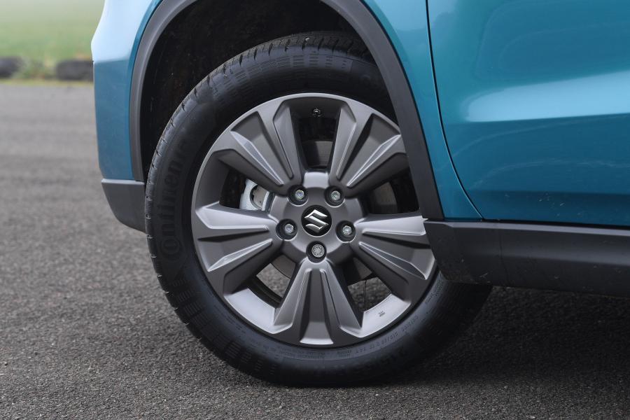 Колеса Suzuki Vitara 2018 года  (UK) (фото 5 из 25)